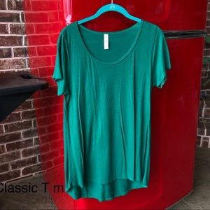 LulaRoe Classic T
